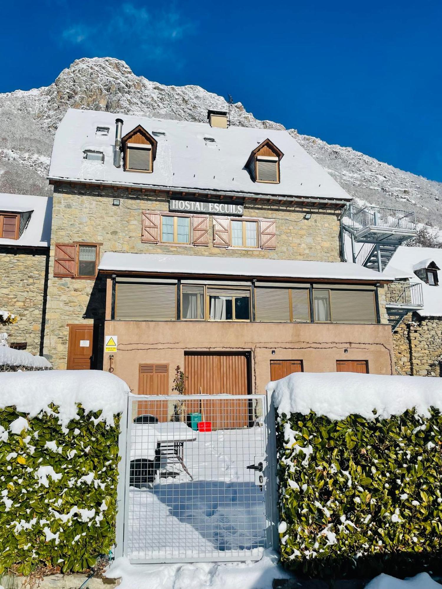 Hostal Escuils Unha Extérieur photo